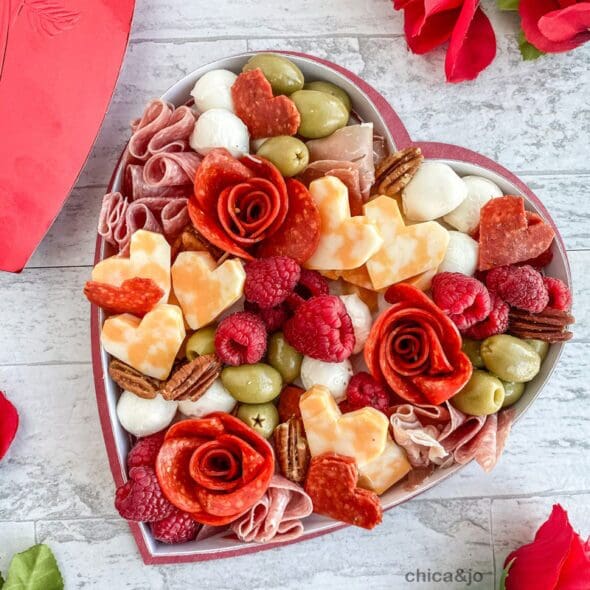 Valentines Day Charcuterie 1