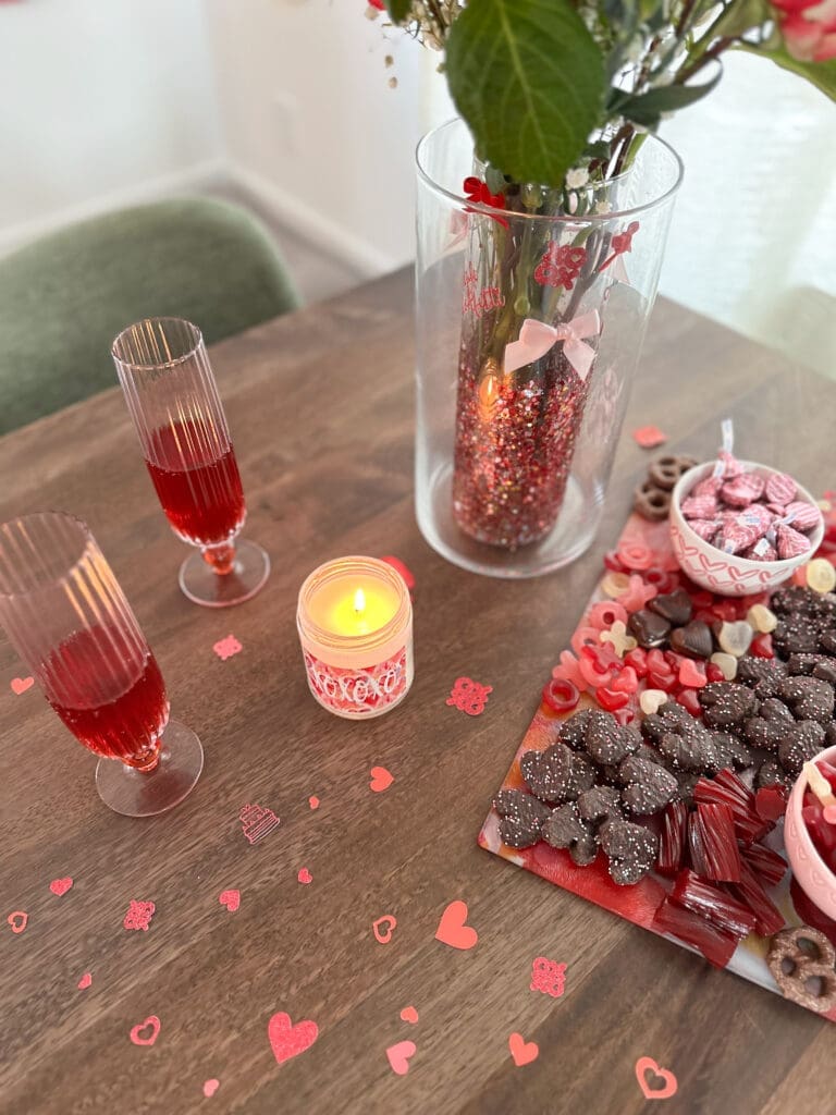 Valentine's Tablescape with DIY Cricut Confetti