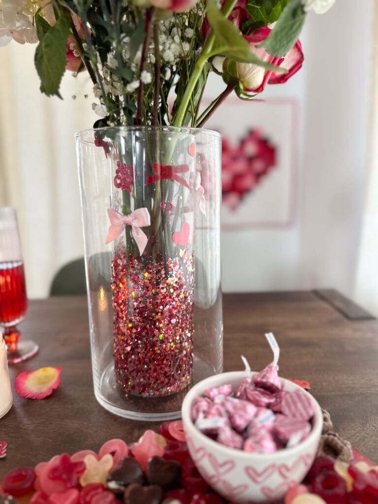 Final diy valentine's day centerpiece